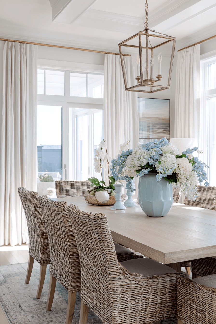 27 Beach Home Decor Ideas That Bring Ocean Vibes Into Your Home